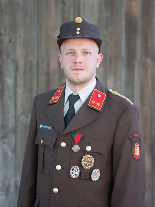 Lukas Manfred Arnezeder